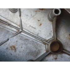 MOTOROVÉ VÍKO SPOJKY - 250